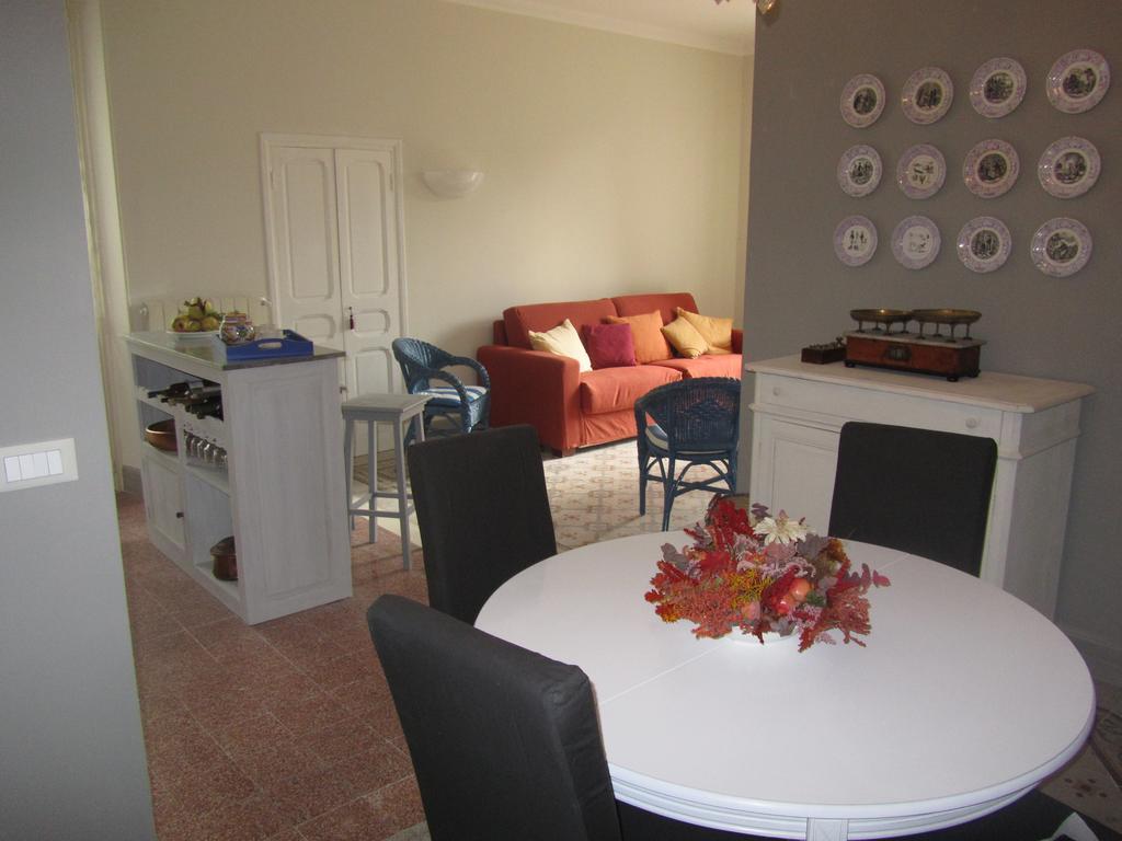 La Felice Casa Di Nonno Battistino Apartment Apricale Ruang foto