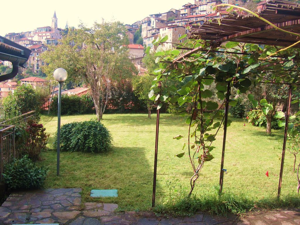 La Felice Casa Di Nonno Battistino Apartment Apricale Ruang foto
