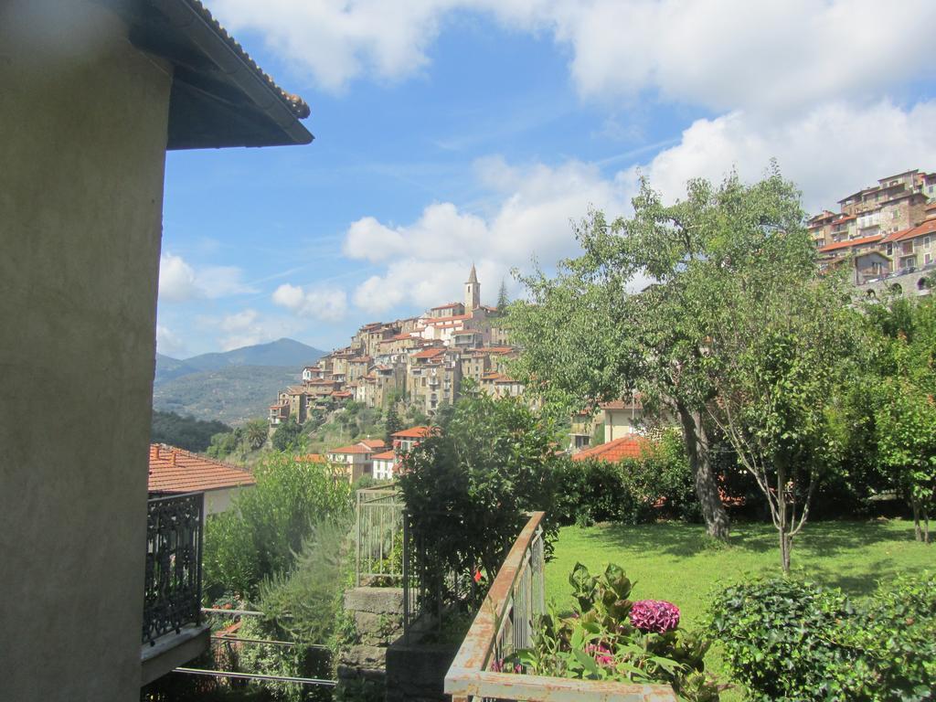 La Felice Casa Di Nonno Battistino Apartment Apricale Ruang foto